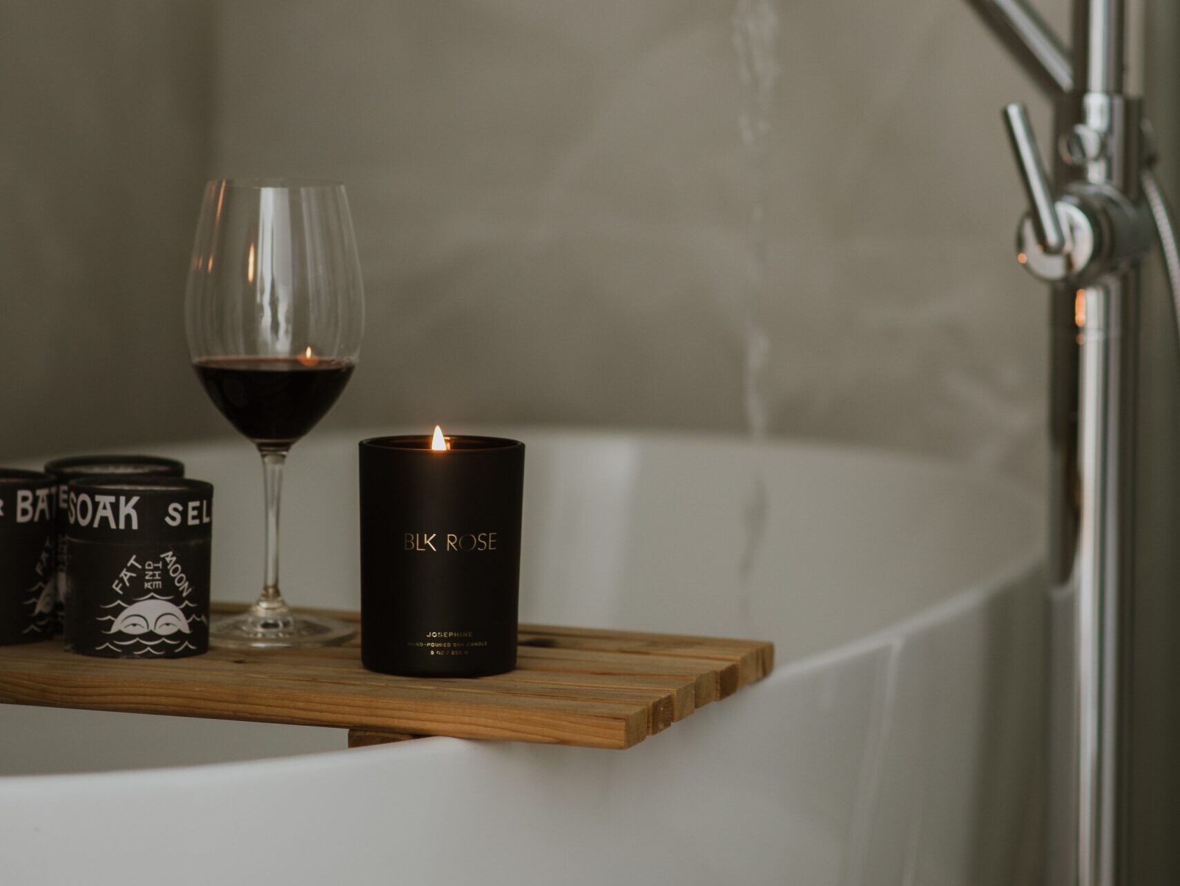 BLK ROSE Candle