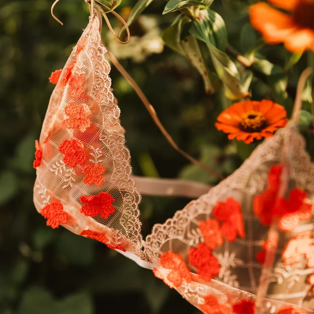 Shop Sewn's Poppy bra and thong set