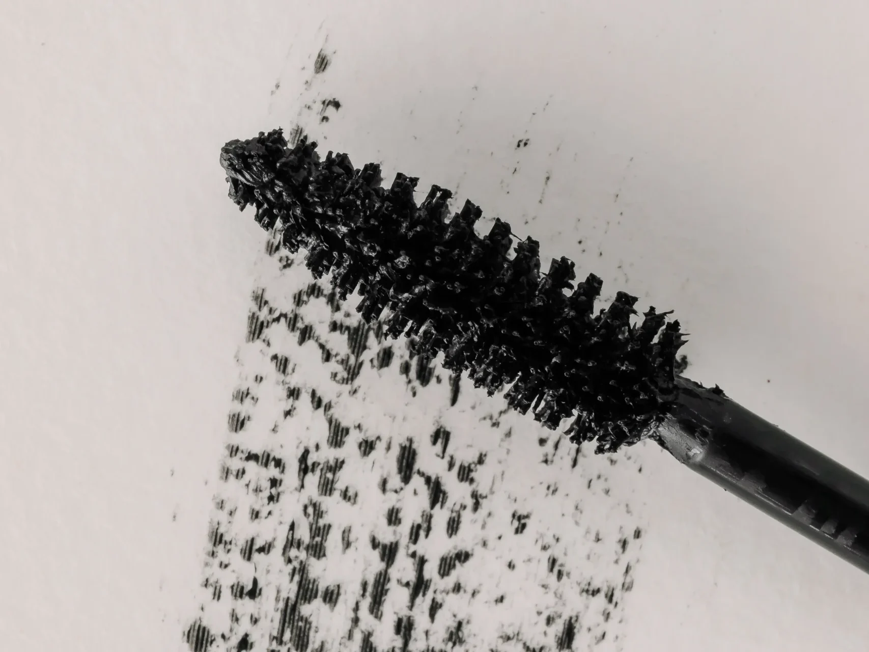 Our Top Picks for Canadian Mascaras